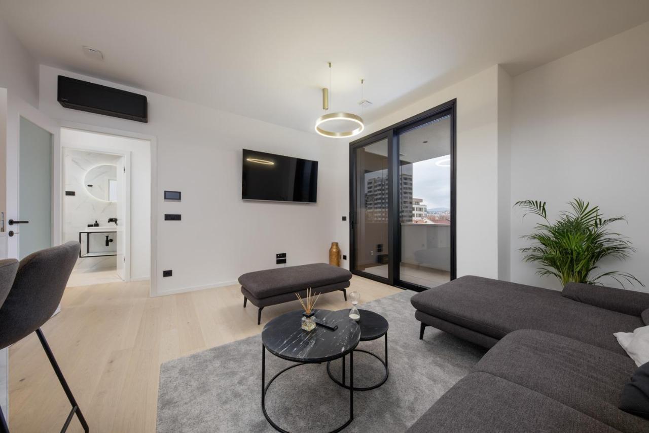 דירות Luxury Haven In זאגרב מראה חיצוני תמונה